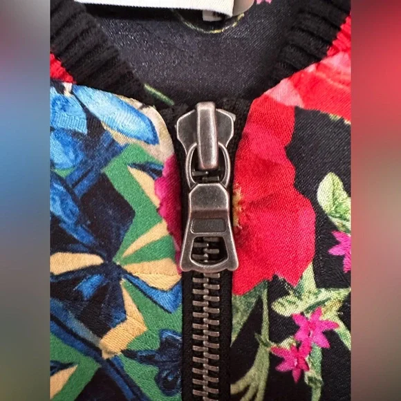 ALICE and OLIVIA Lila Oversized Patchwork Bomber Jacket - Picture 9 of 16